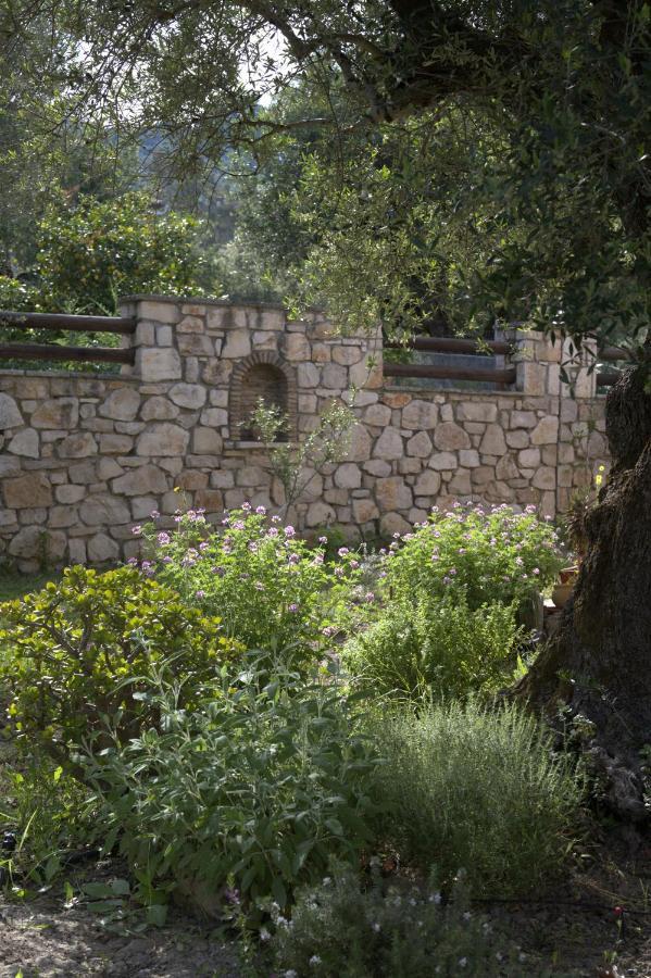 Lioriza Country Houses Kalamaki  Exterior photo
