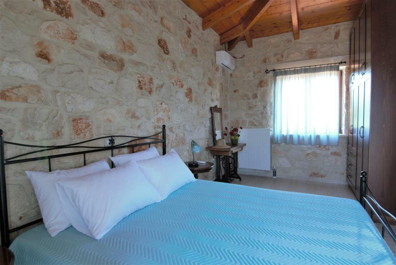 Lioriza Country Houses Kalamaki  Exterior photo