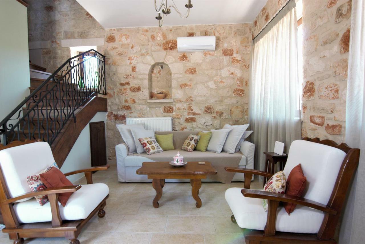 Lioriza Country Houses Kalamaki  Exterior photo