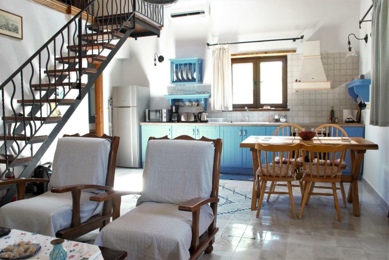 Lioriza Country Houses Kalamaki  Exterior photo